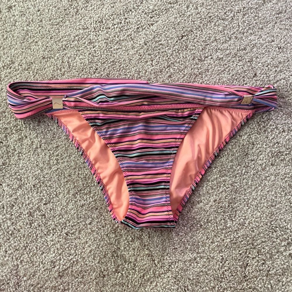victoria’s secret bikini bottoms